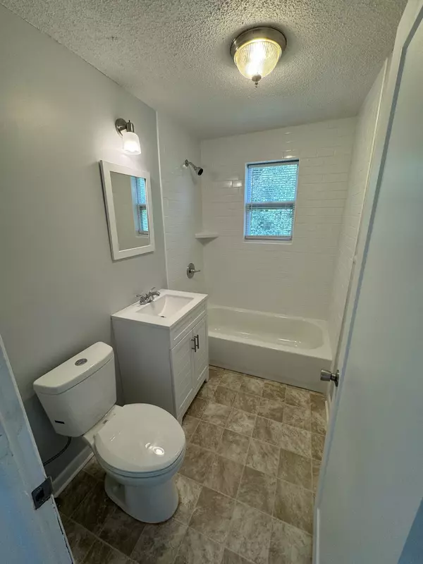 Murfreesboro, TN 37129,1104 Riverside Dr