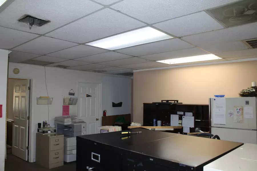 211 Donelson Pike, Nashville, TN 37214