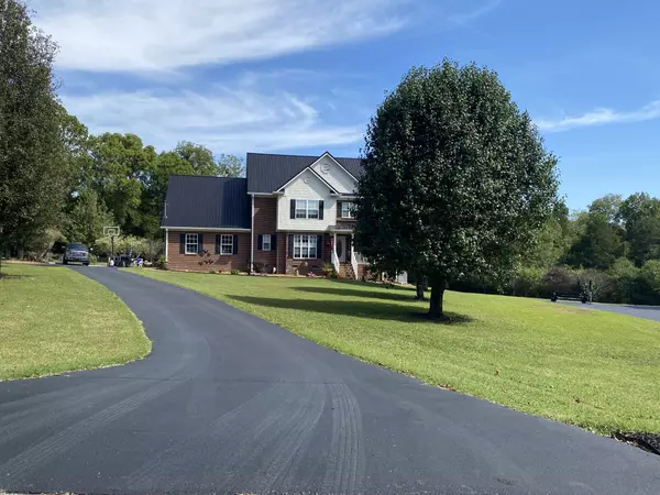Columbia, TN 38401,1109 Stonehenge Ct