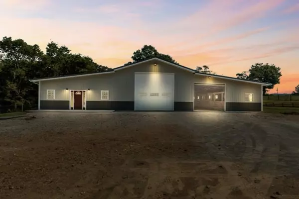 950 Old Agnew Rd, Pulaski, TN 38478