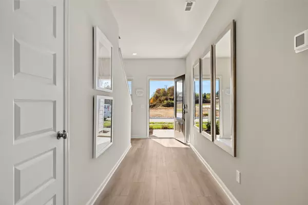 Westmoreland, TN 37186,624 Emerson Lane