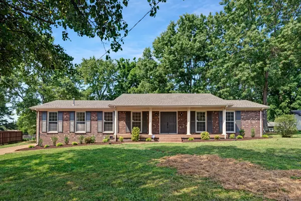 Hermitage, TN 37076,512 Saint Paul Ct