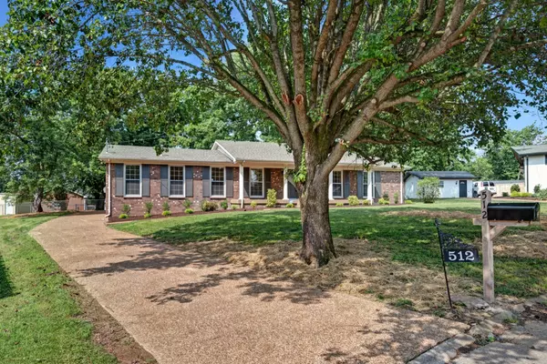 Hermitage, TN 37076,512 Saint Paul Ct