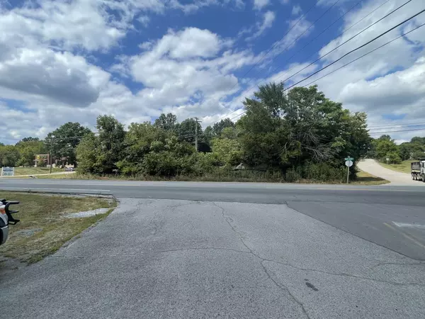 Columbia, TN 38401,241 Bear Creek Pike