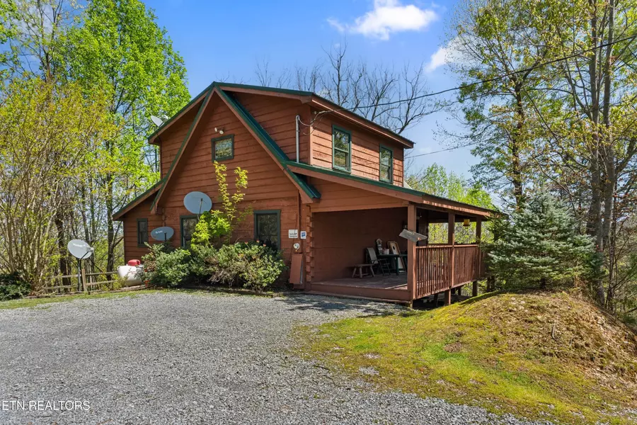 4388 Carolina Cove Way, Sevierville, TN 37863