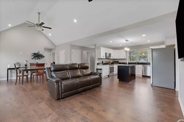 Dickson, TN 37055,104 Laken Ln