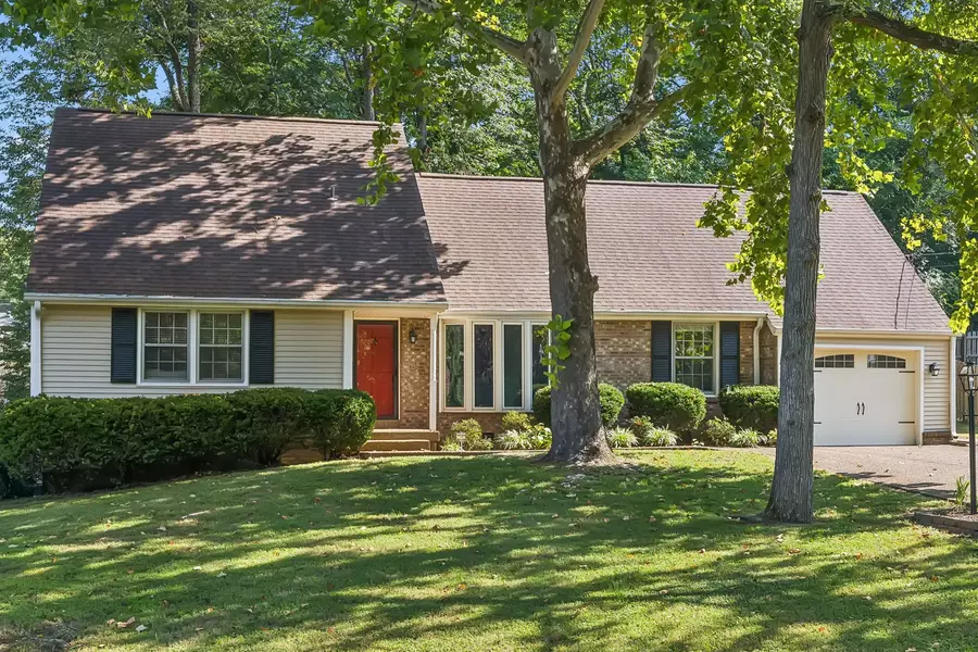 7041 Cotton Blossom Ln, Nashville, TN 37221