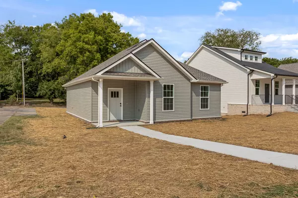Columbia, TN 38401,410 Hatcher Ln