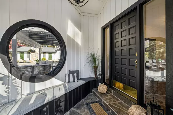 Chapmansboro, TN 37035,1985 Country Vw