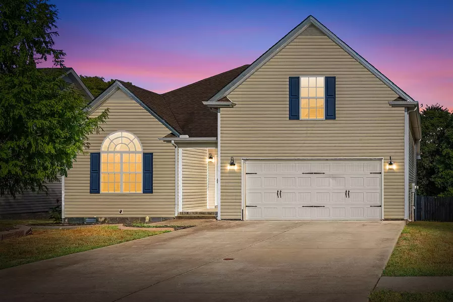 3719 Gray Fox Dr, Clarksville, TN 37040