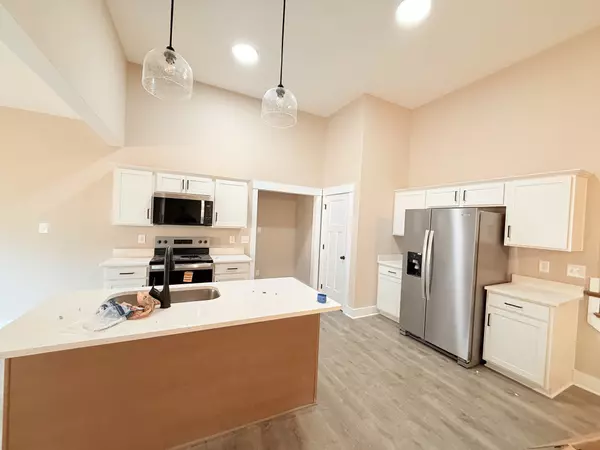 Clarksville, TN 37042,276 Cardinal Creek