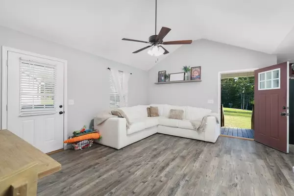 Mcminnville, TN 37110,722 Short Mountain Rd