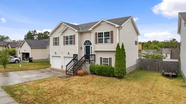 Clarksville, TN 37042,1384 Constitution Dr