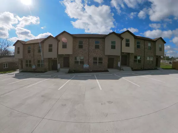 213 Hayes St, Hartsville, TN 37074