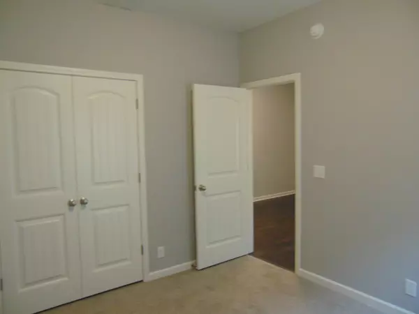 Murfreesboro, TN 37128,3704 Country Park Lane
