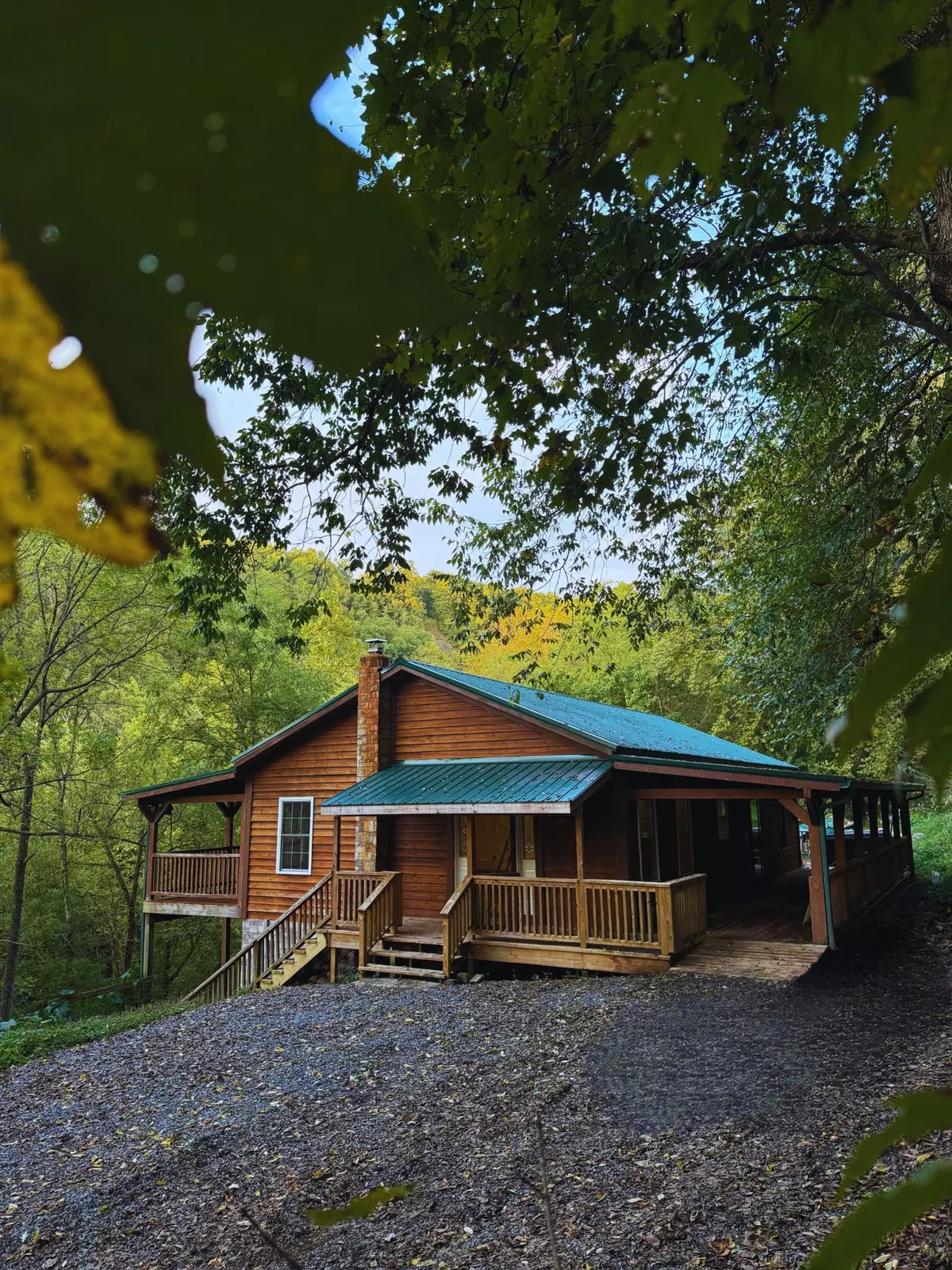 Gainesboro, TN 38562,195 Ron Mark Ln