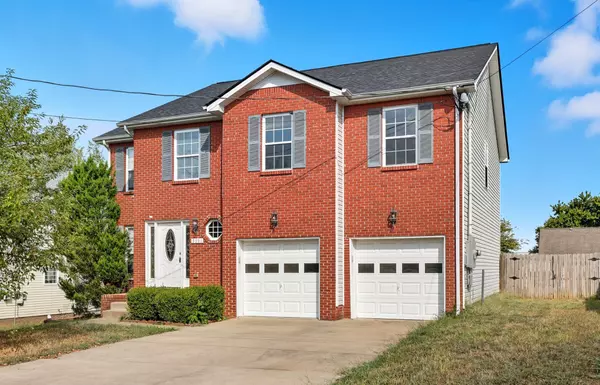 Clarksville, TN 37042,3391 Queensbury Rd