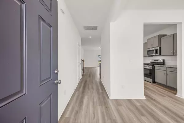 Clarksville, TN 37043,1421 English Oak Drive