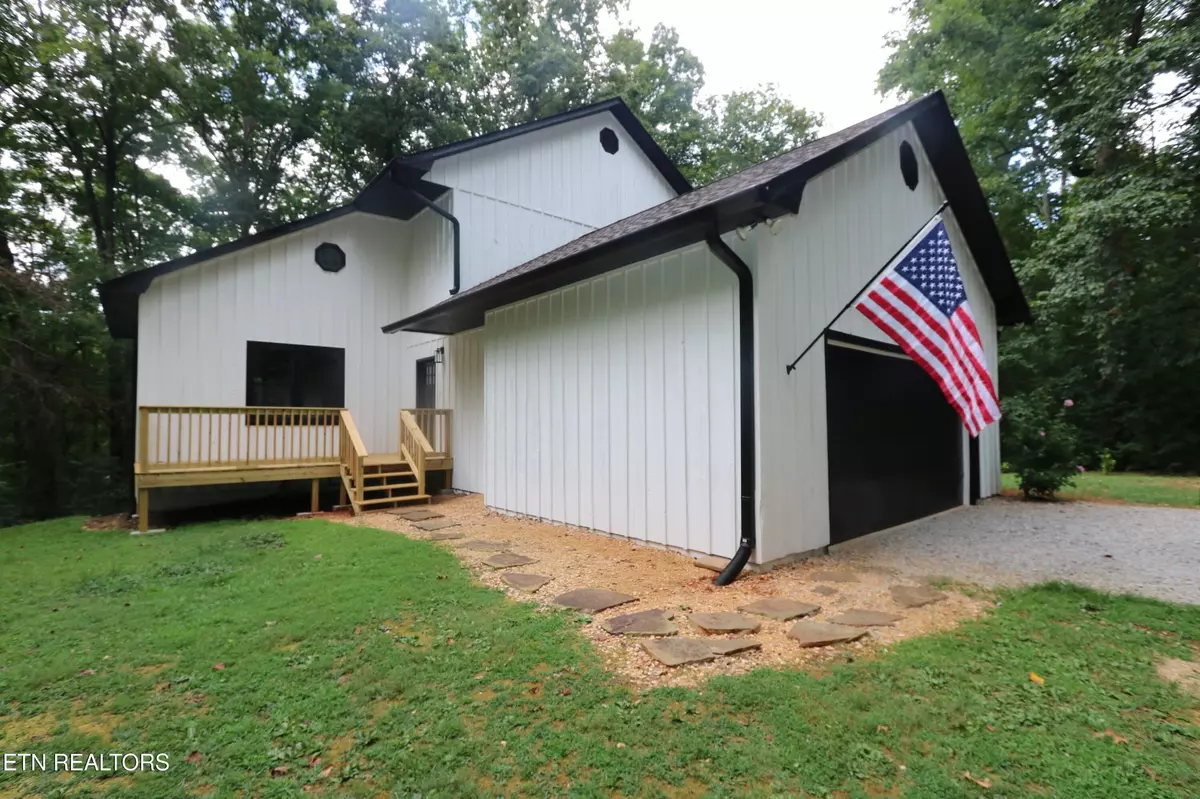 Sweetwater, TN 37874,109 Oakland Lane