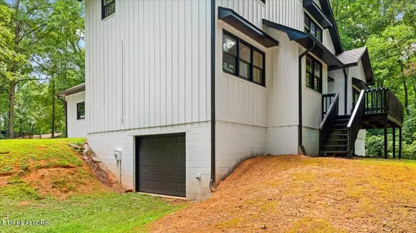 Sweetwater, TN 37874,109 Oakland Lane