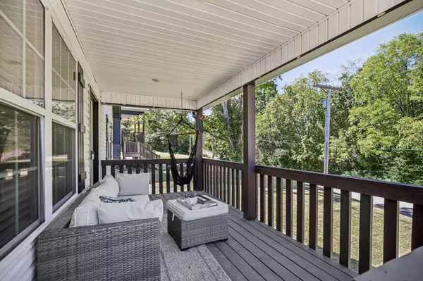 White Bluff, TN 37187,1122 Taylor Town Rd