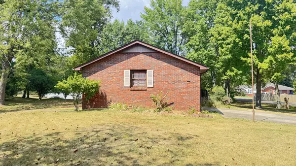 Clarksville, TN 37042,2 Lasalle St