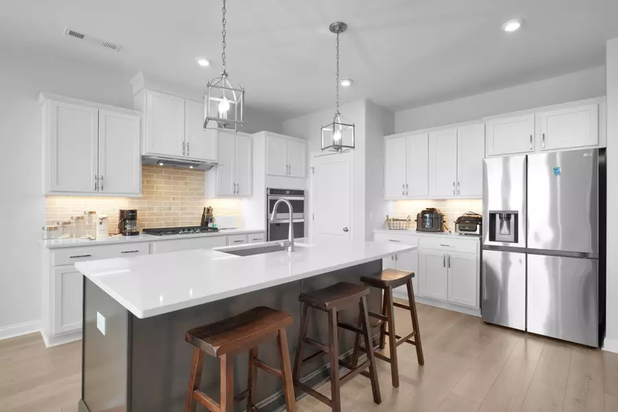 2069 Hedgelawn Dr, Lebanon, TN 37090