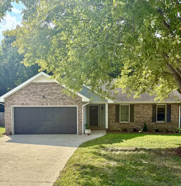 152 Shady Maple Dr, Clarksville, TN 37043