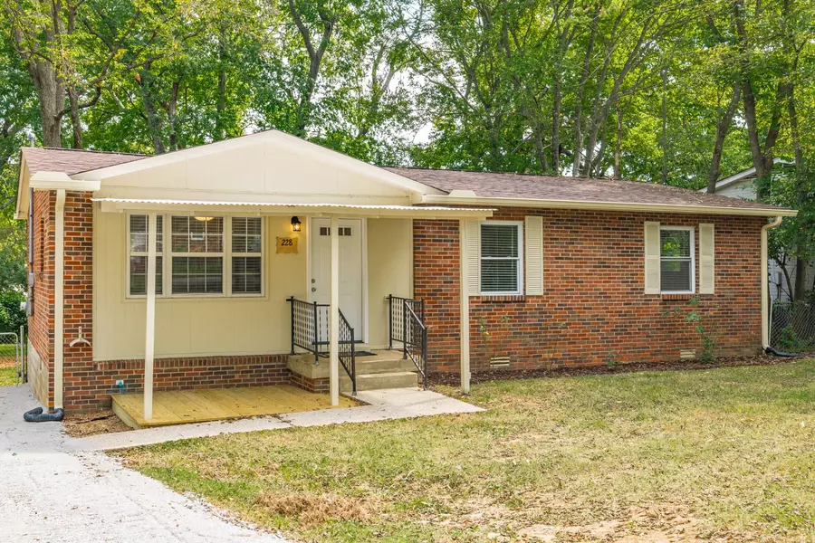 228 May Dr, Madison, TN 37115