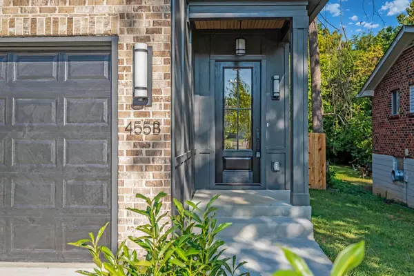 Nashville, TN 37209,455B Capri Dr