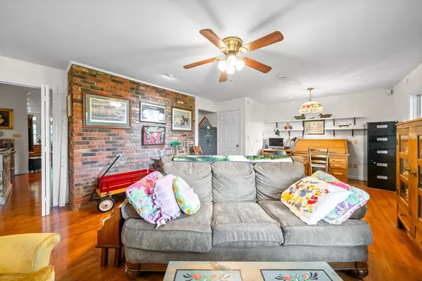 Hopkinsville, KY 42240,1711 Lovers Ln