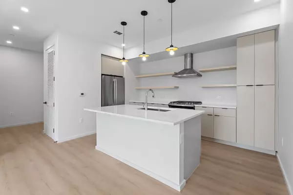 Nashville, TN 37203,500 Merritt Ave #303