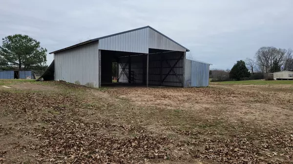 Leoma, TN 38468,1016 Prosser Rd