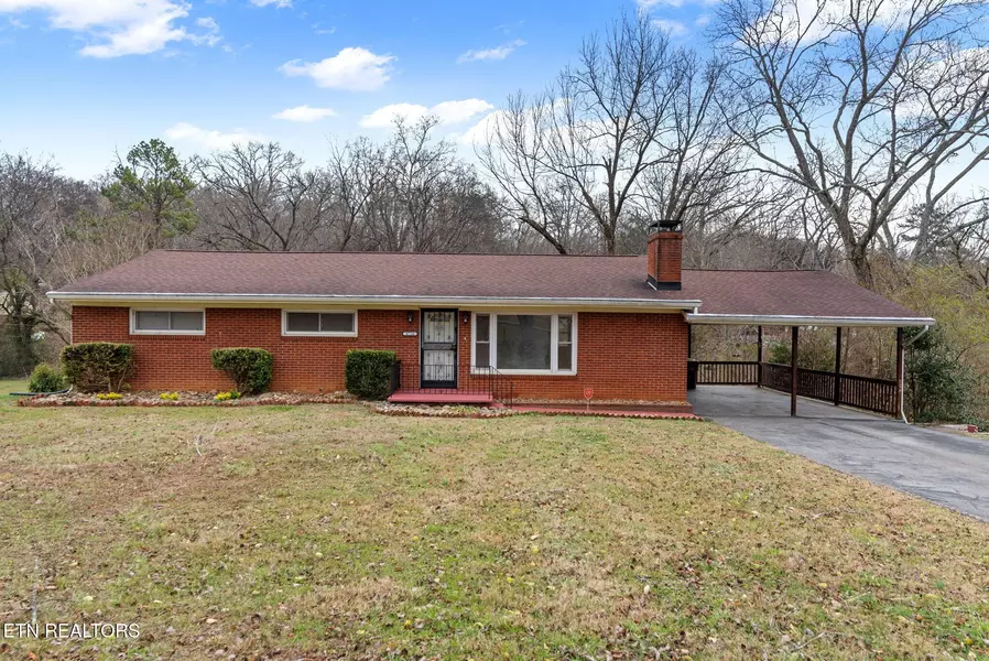4714 Plymouth Rd, Knoxville, TN 37914