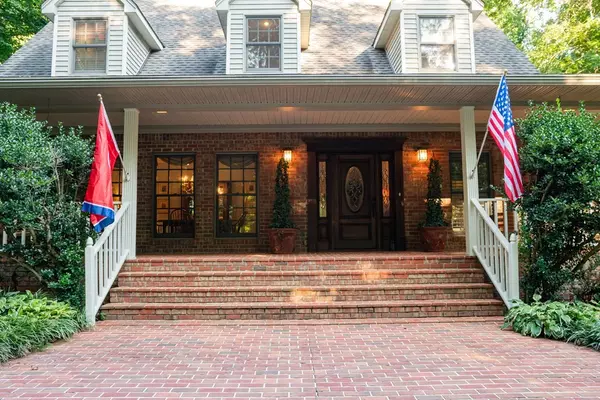 Livingston, TN 38570,693 Tower Hill Rd