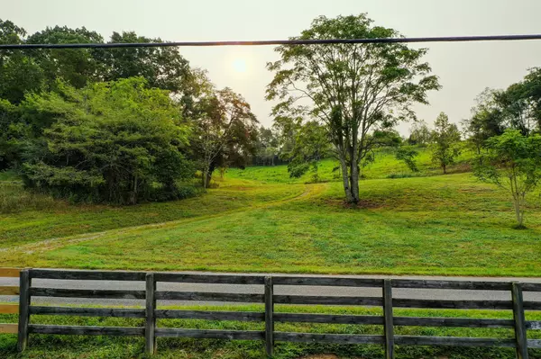 Culleoka, TN 38451,2523 Baptist Church Rd