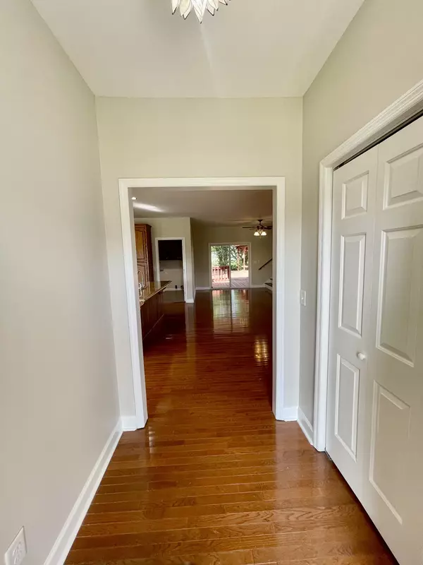 Leoma, TN 38468,40 Harding Rd