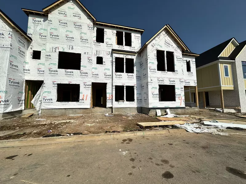 2084 Conductor Ln, Thompsons Station, TN 37179