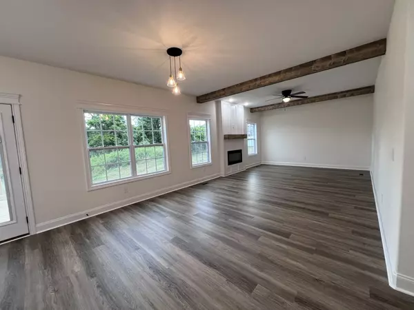 Clarksville, TN 37042,734 Buffalo Ford Dr