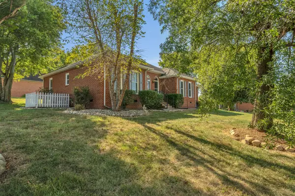 Hendersonville, TN 37075,1004 Creekglen Ct