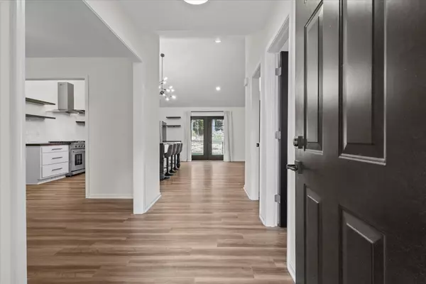 Waverly, TN 37185,5 Bush Ct