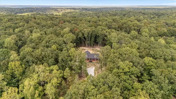 Waverly, TN 37185,5 Bush Ct