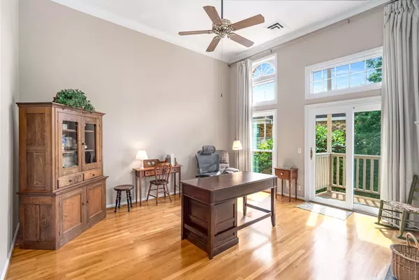 Nashville, TN 37205,401 Bowling Ave #57