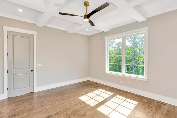 Chattanooga, TN 37415,878 Cranes Cp Trail