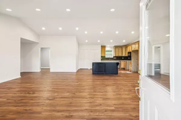 Five Points, TN 38457,3 Harrison Rd