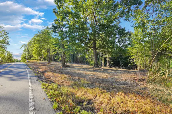 Stewart, TN 37175,3 Hwy 232