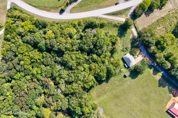 Madisonville, TN 37354,321 Hendrix Loop