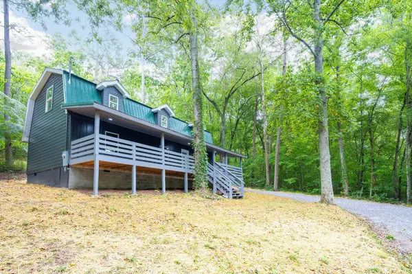 Rossville, GA 30741,757 W Schmitt Road