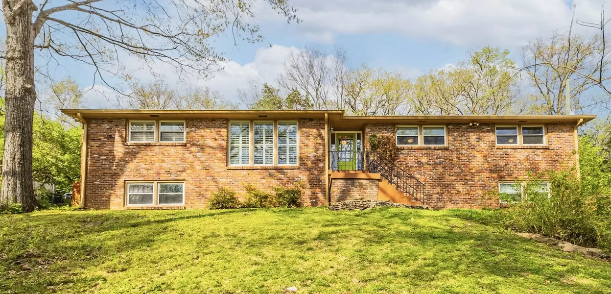 6524 Brownlee Dr, Nashville, TN 37205