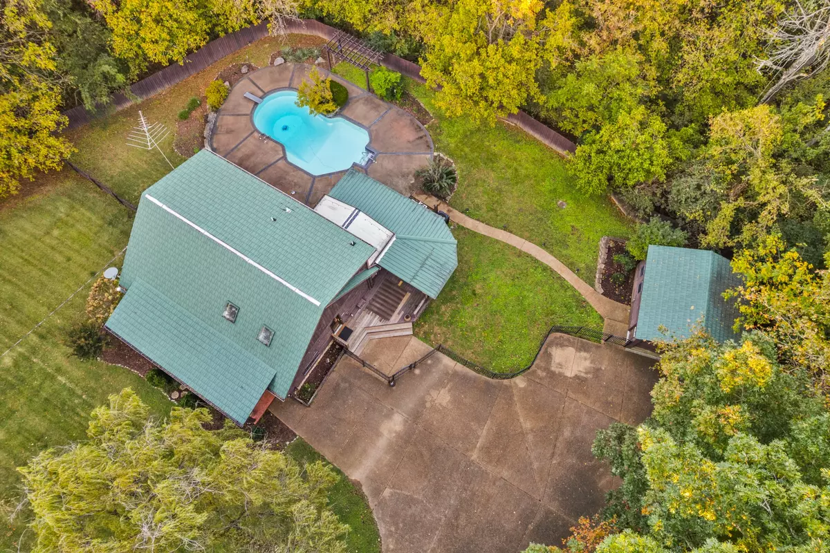 Nashville, TN 37214,1396 Pleasant Hill Rd